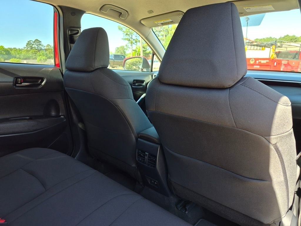 Used 2024 Toyota Corolla Cross LE FWD image 35