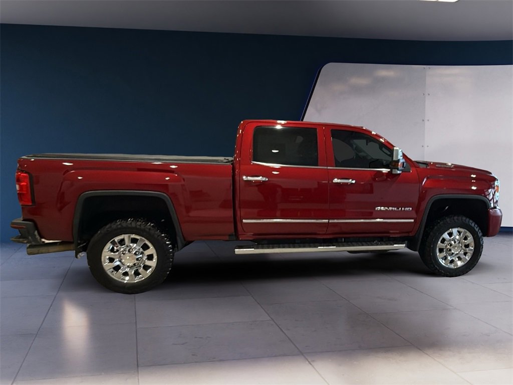 Used 2019 GMC Sierra 2500 Denali w/ Duramax Plus Package image 8