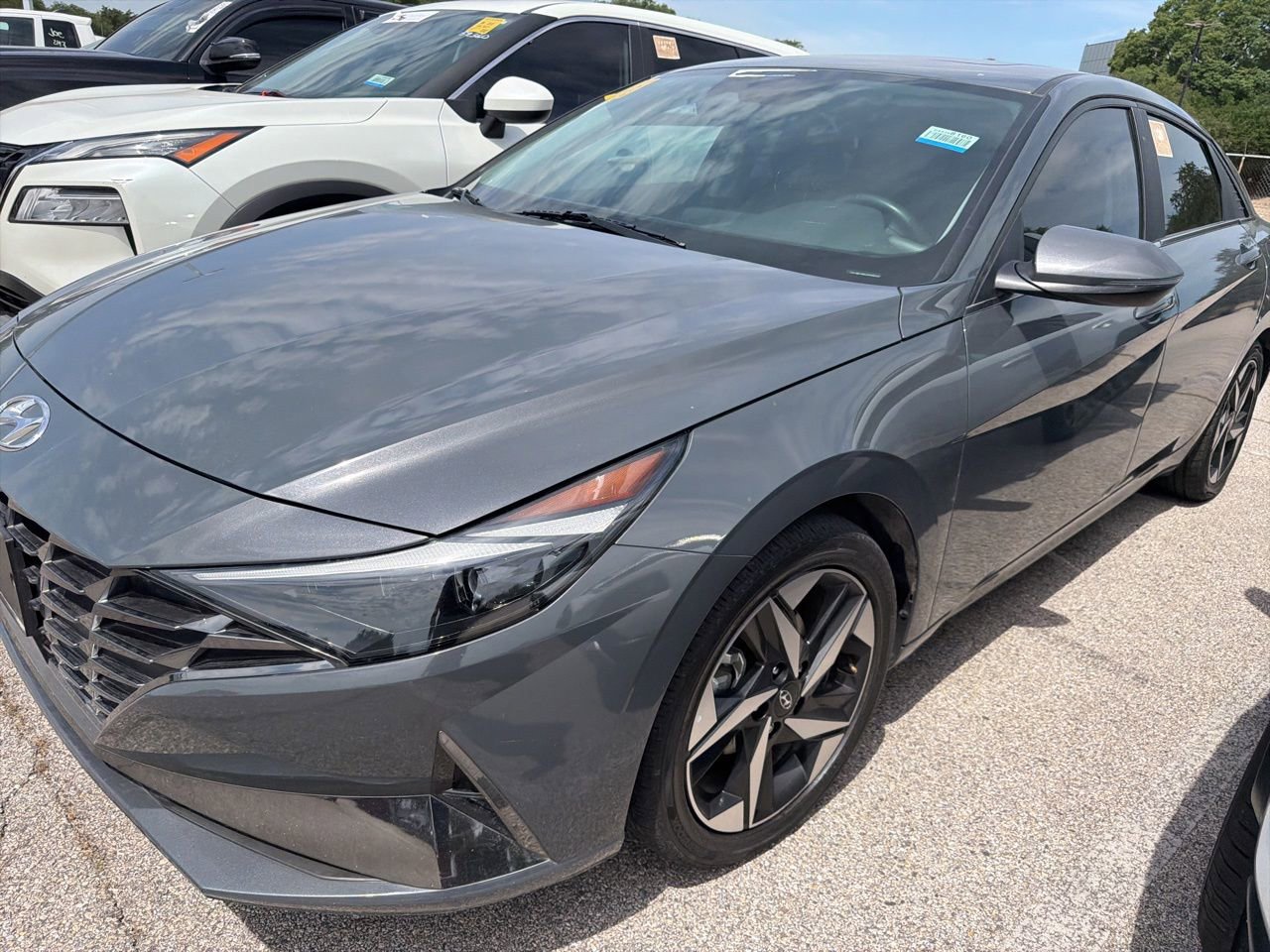 Used 2023 Hyundai Elantra Limited