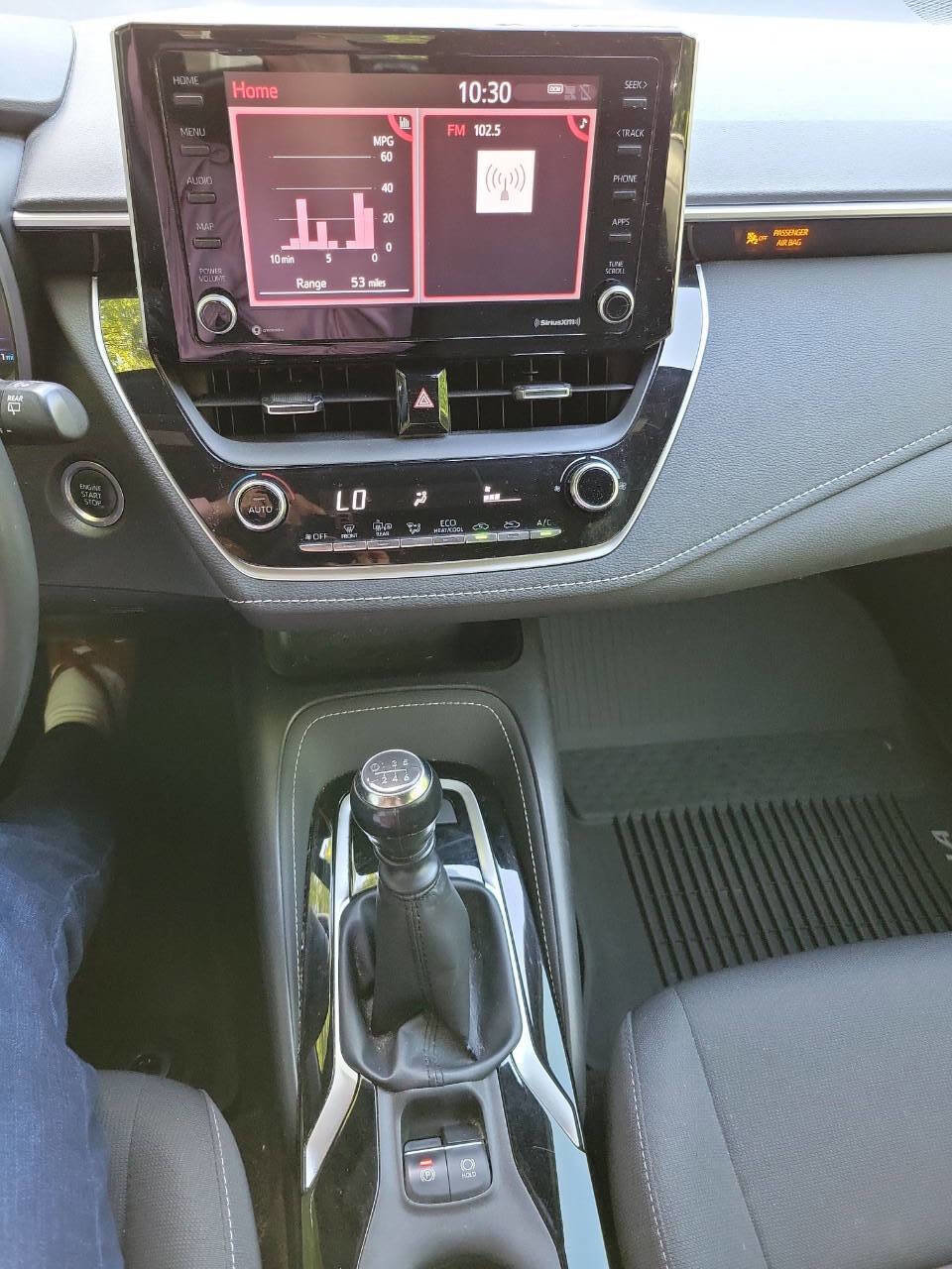 Used 2022 Toyota Corolla SE FWD image 12