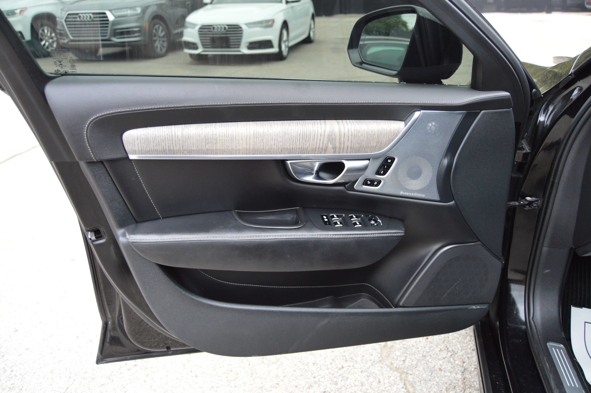 Used 2021 Volvo S90 T6 Inscription w/ Protection Package Premier AWD/4WD image 20
