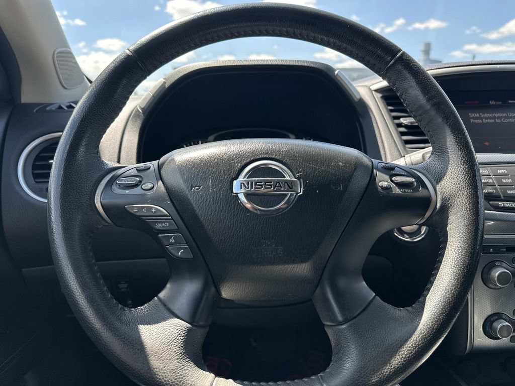 Used 2017 Nissan Pathfinder SL w/ SL Premium Package AWD/4WD image 21