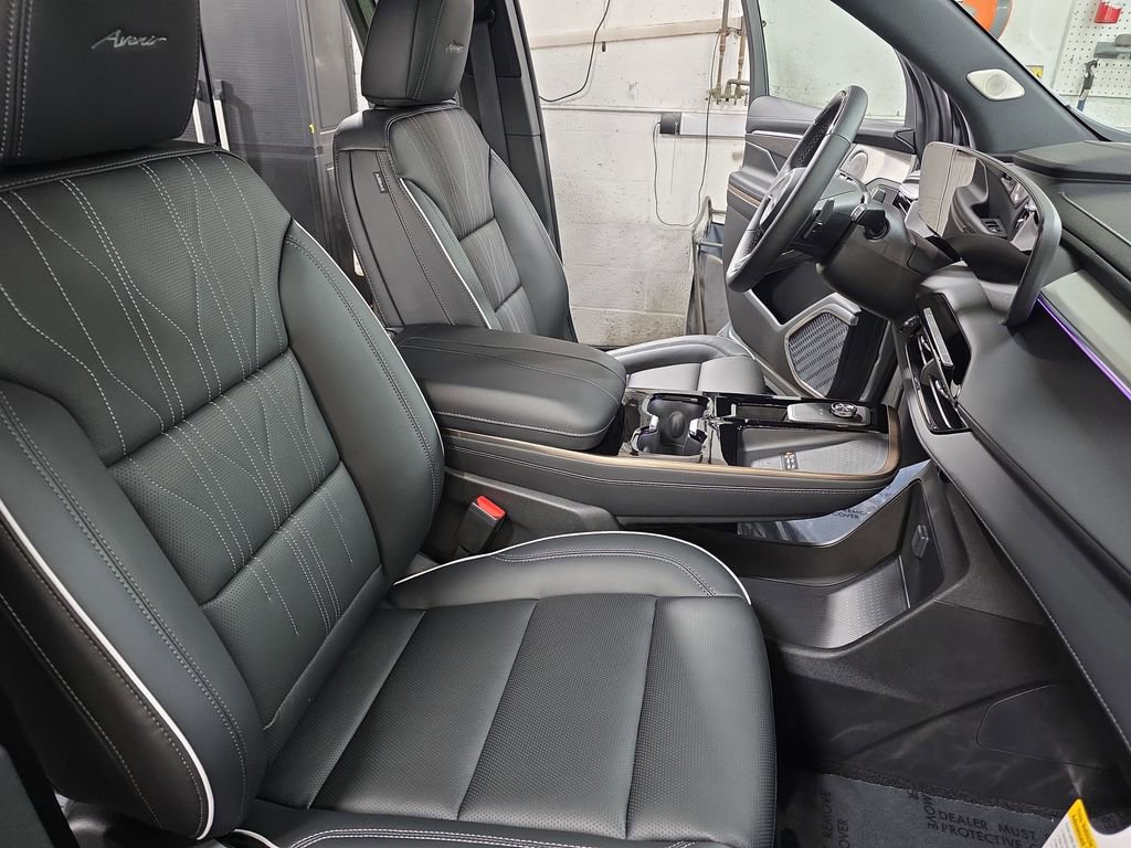 New 2026 Buick Enclave Avenir w/ Super Cruise Package image 10
