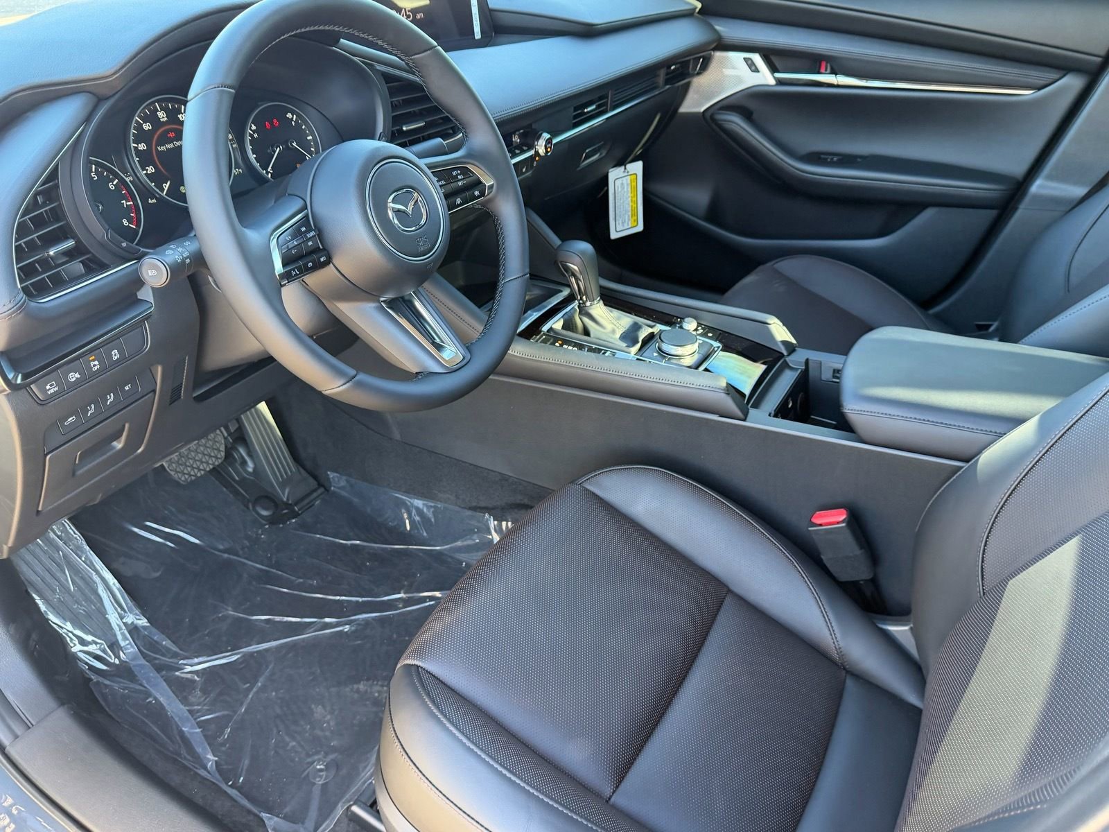New 2026 MAZDA MAZDA3 2.5 Turbo Sedan w/Premium Plus image 17