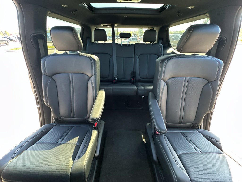 New 2026 Jeep Grand Wagoneer Limited w/ Premium Group II AWD/4WD image 40