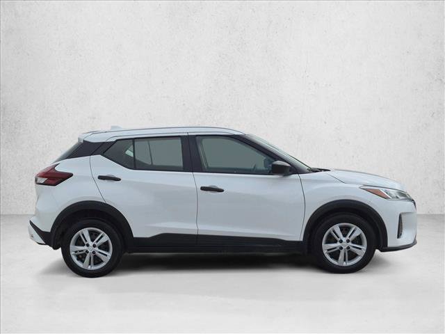 Used 2024 Nissan Kicks S FWD image 4