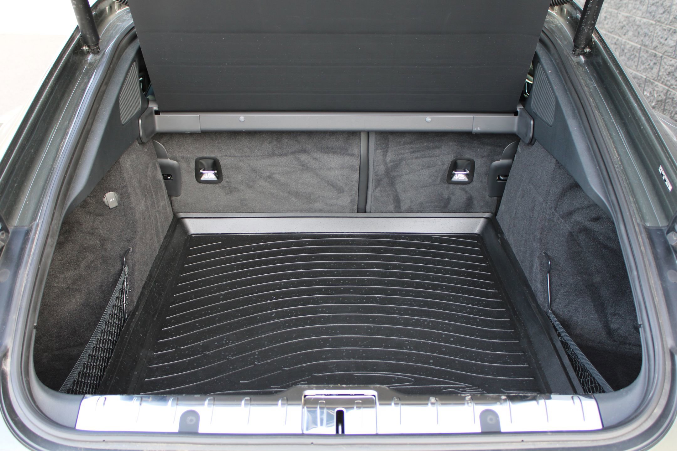 Certified 2023 Porsche Panamera Platinum Edition image 24