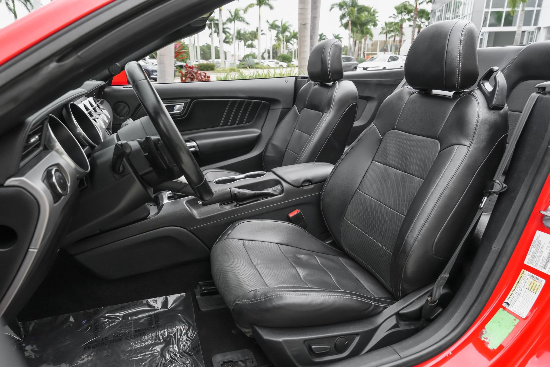 Used 2020 Ford Mustang Premium image 9