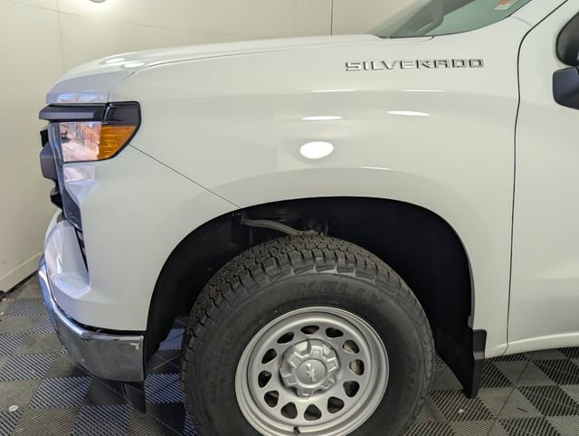 Used 2024 Chevrolet Silverado 1500 W/T w/ WT Value Package image 3