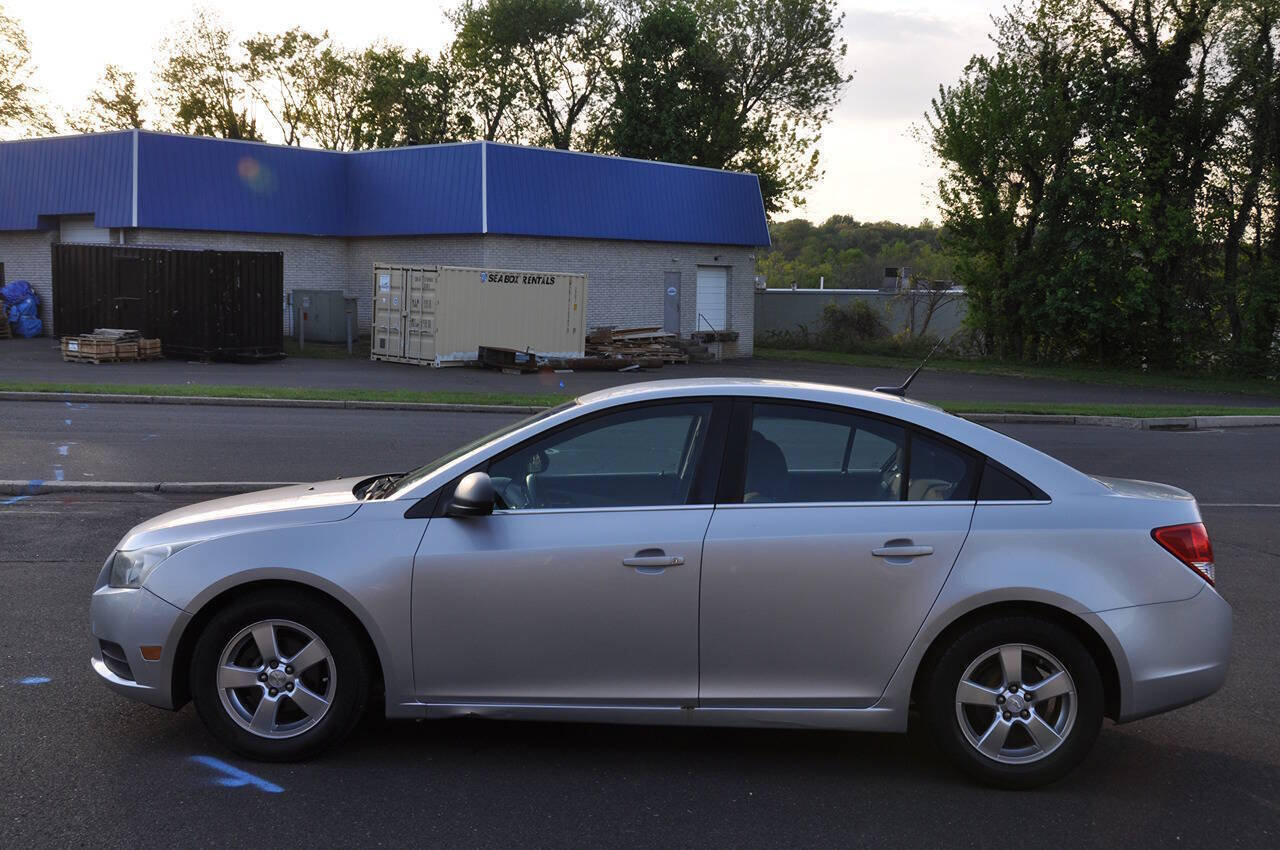 Used 2012 Chevrolet Cruze LS w/ Connectivity Package FWD image 15