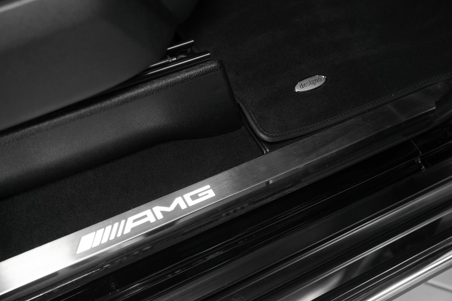 Used 2018 Mercedes-Benz G 65 AMG 4MATIC image 34