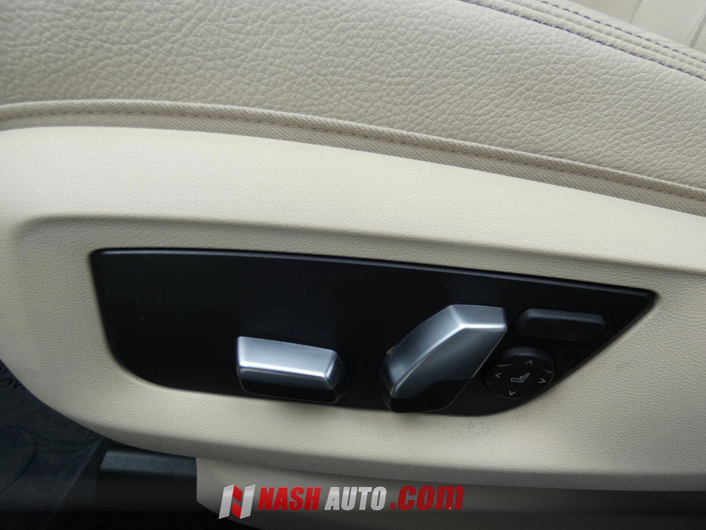 Used 2017 BMW 540i RWD image 53