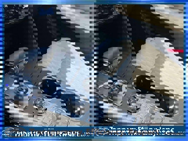 Used 2025 Genesis G70 2.5T w/ Sport Prestige Package image 32