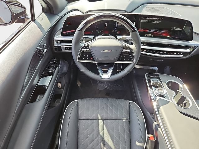 New 2026 Cadillac Lyriq V AWD/4WD image 9