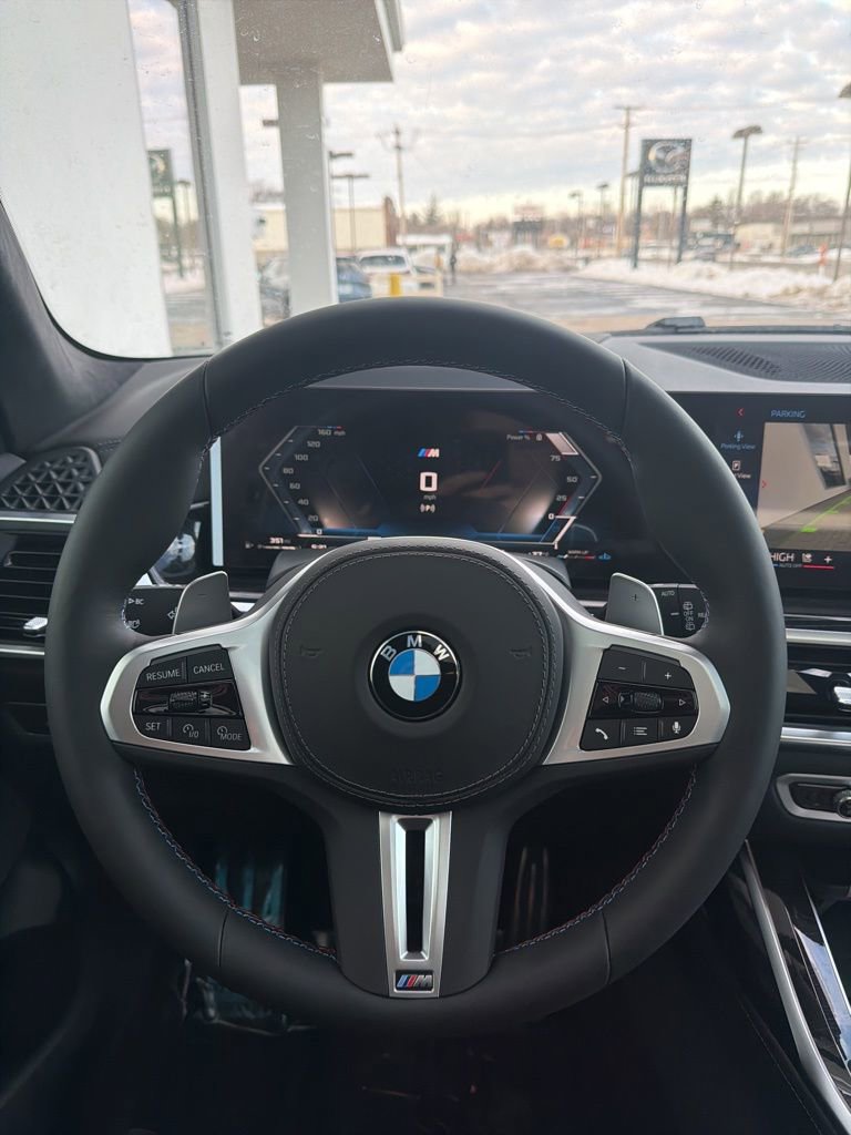 New 2026 BMW X7 M60i image 41