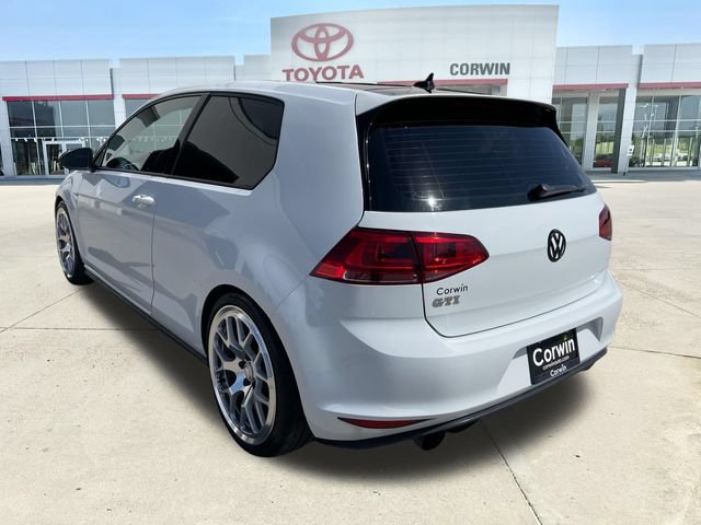 Used 2017 Volkswagen GTI S FWD image 3