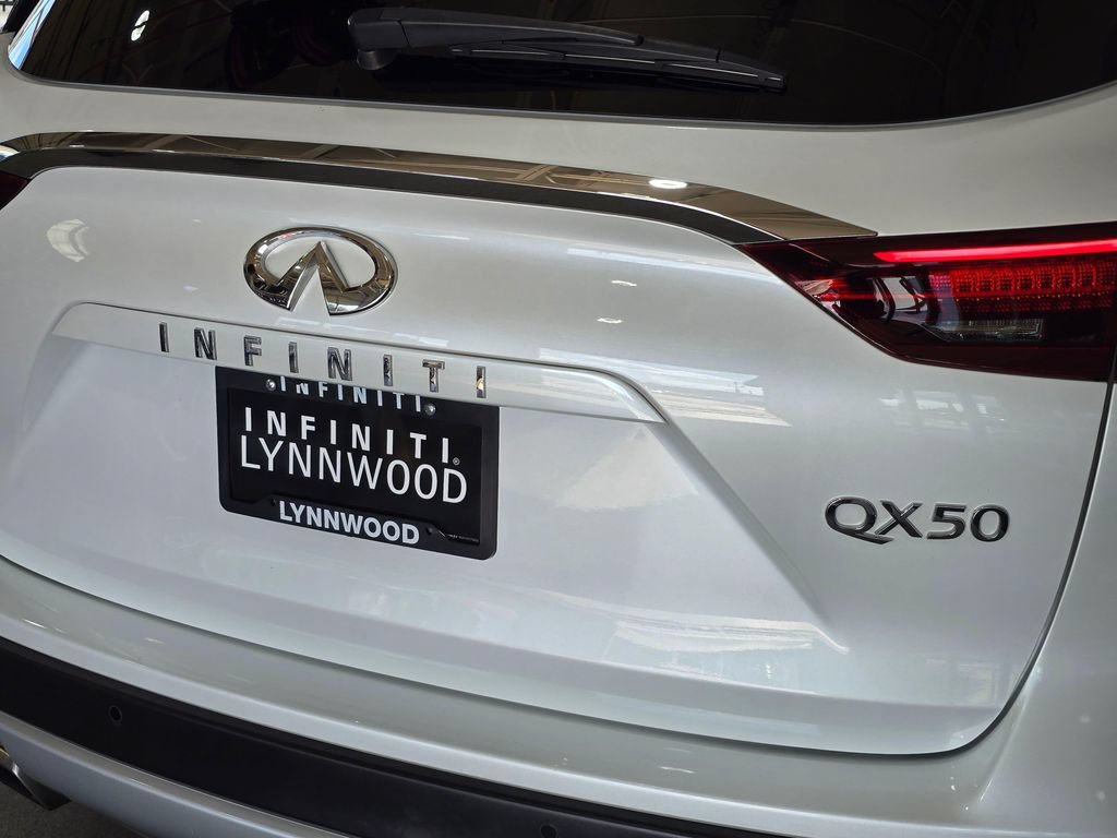 Certified 2023 INFINITI QX50 Luxe AWD/4WD image 27