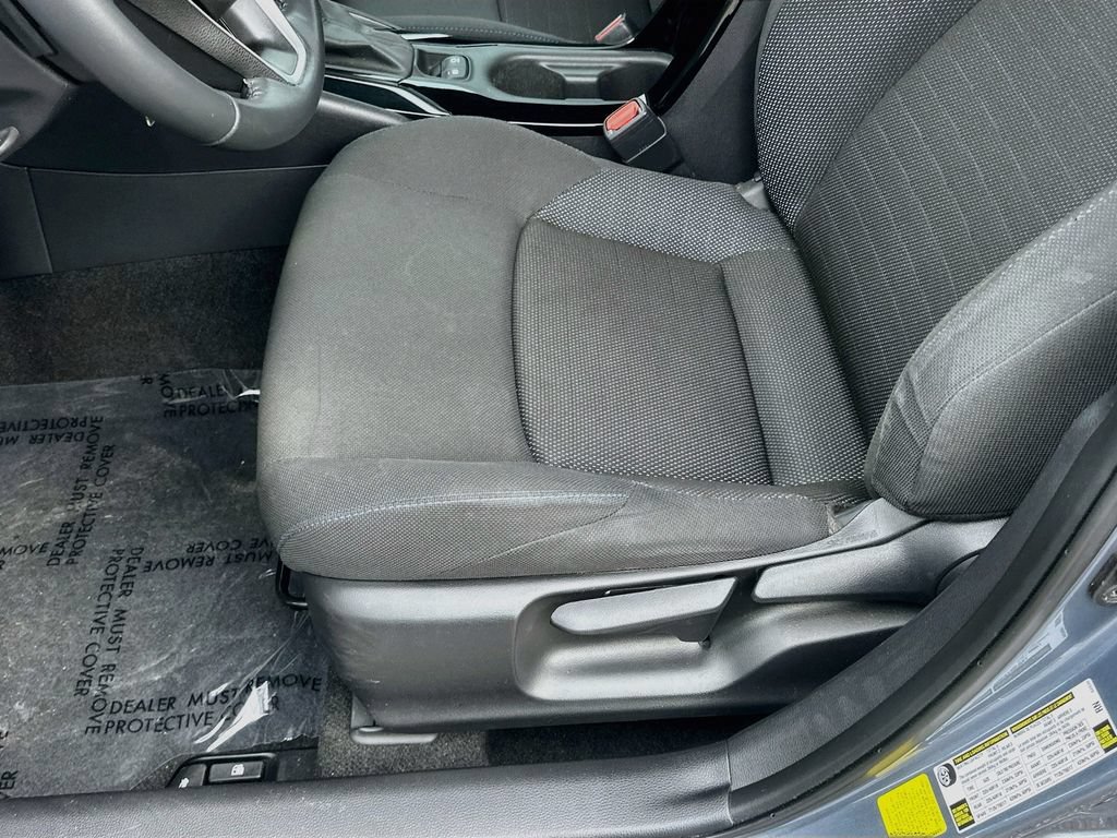 Used 2022 Toyota Corolla SE FWD image 17