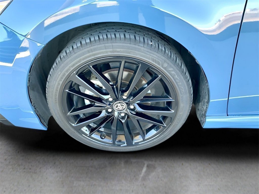 Used 2024 Toyota Camry XSE image 9