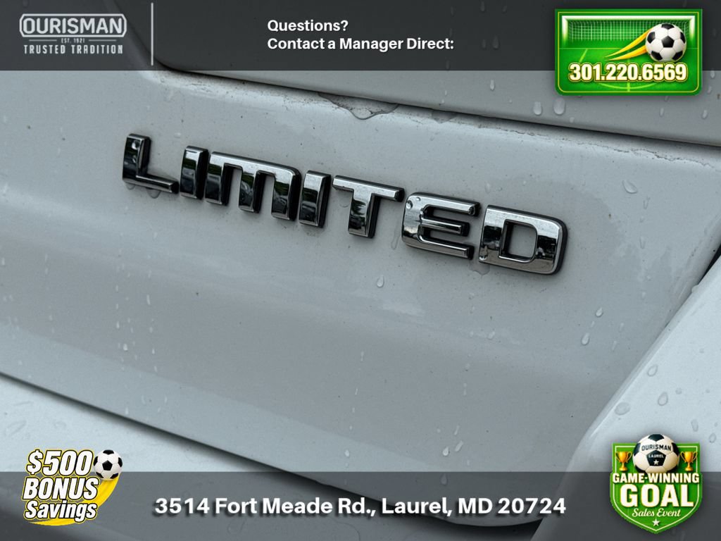 Used 2023 Jeep Grand Cherokee Limited AWD/4WD image 22