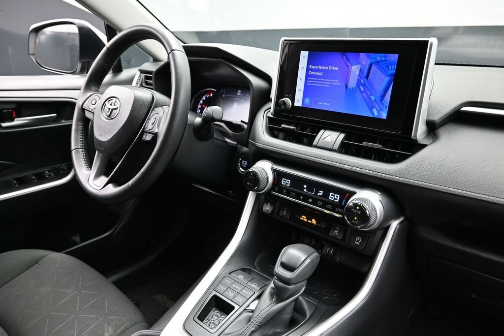 Used 2024 Toyota RAV4 XLE w/ Weather Package AWD/4WD image 11