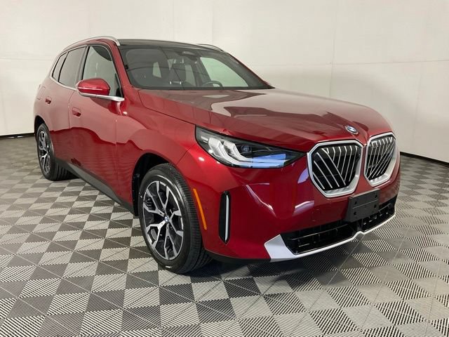 Certified 2025 BMW X3 xDrive30i w/ Premium Package AWD/4WD image 3