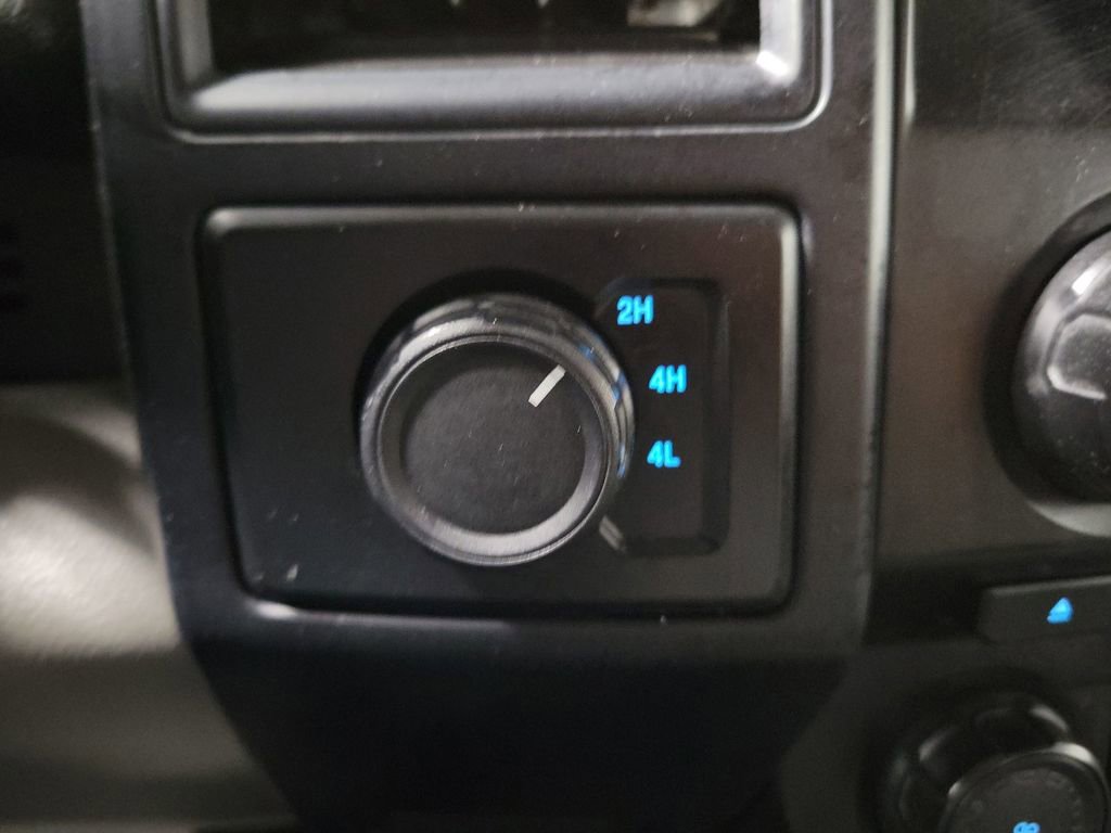 Used 2015 Ford F150 XL w/ Equipment Group 101A Mid image 16