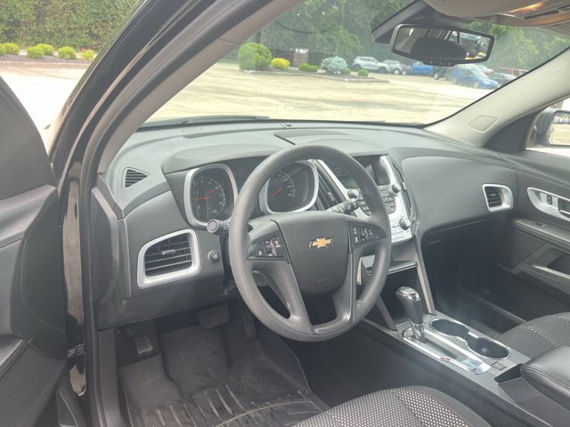 Used 2017 Chevrolet Equinox LS FWD image 10