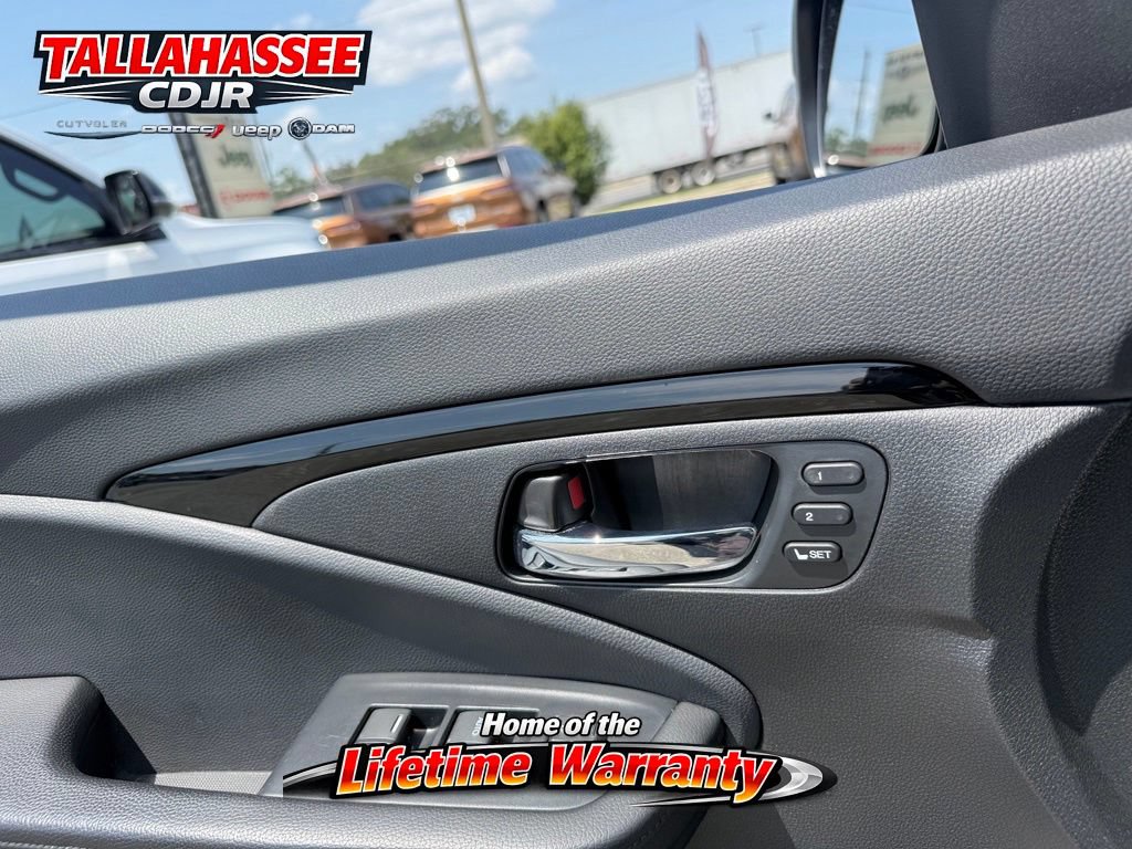 Used 2021 Honda Passport Touring image 17