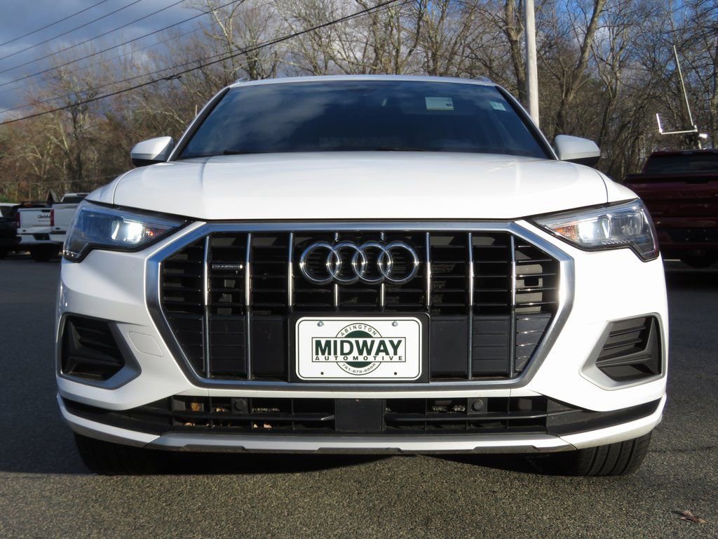 Used 2019 Audi Q3 2.0T Premium image 3