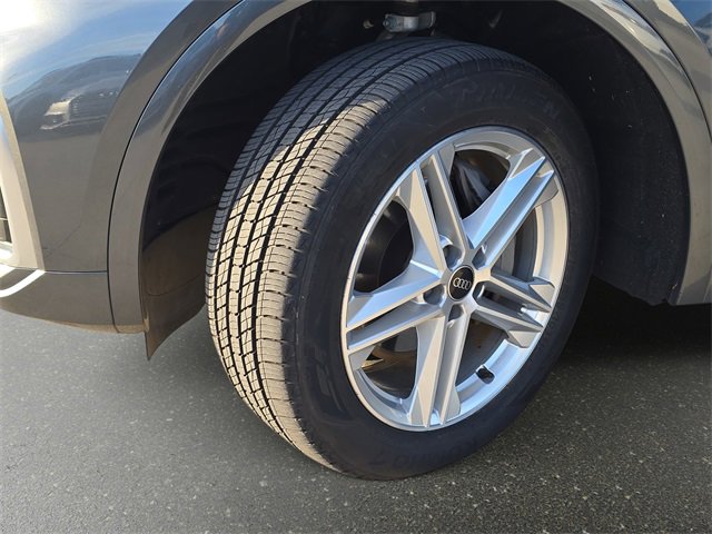 Used 2023 Audi Q5 e Premium Plus w/ Premium Plus Package image 36