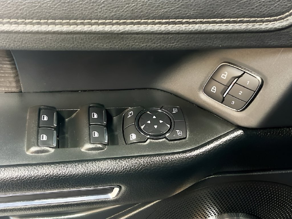 Used 2021 Ford Expedition Limited AWD/4WD image 18