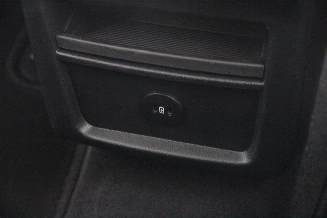 Certified 2024 Ford Edge SEL image 15