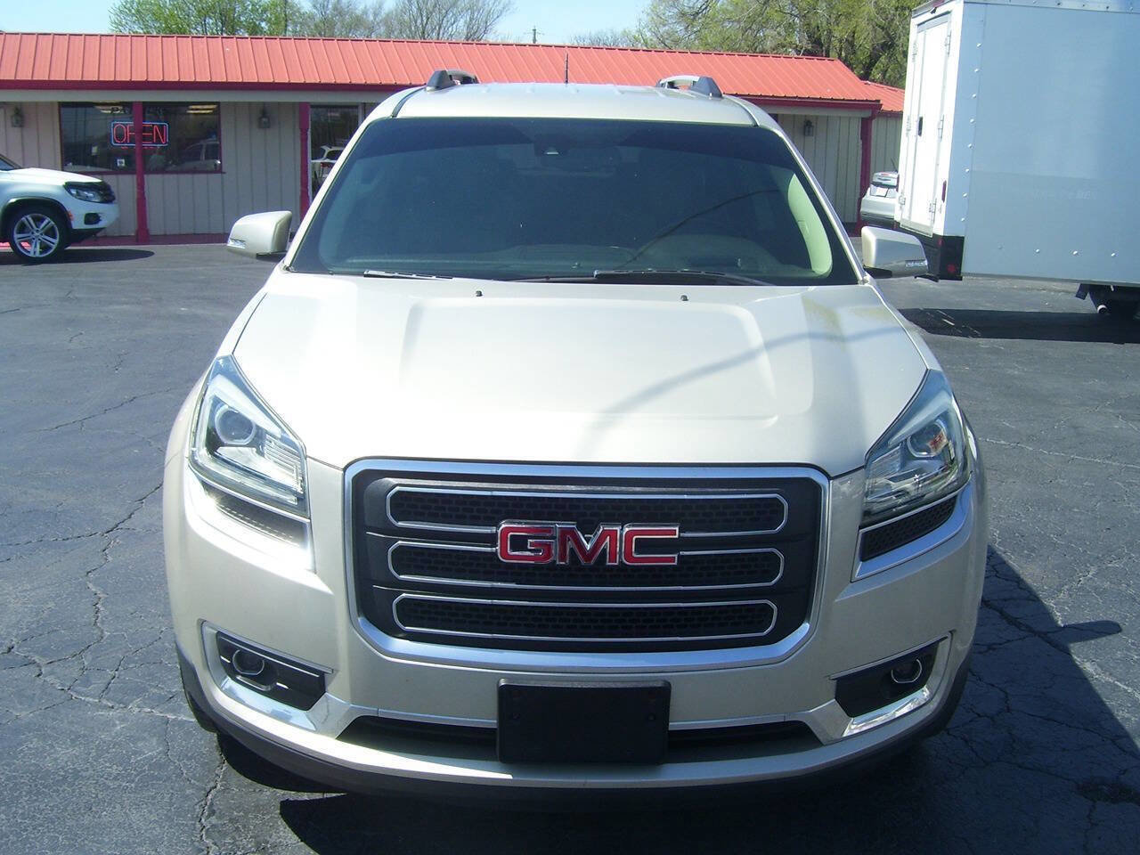 Used 2017 GMC Acadia Limited SLT image 6