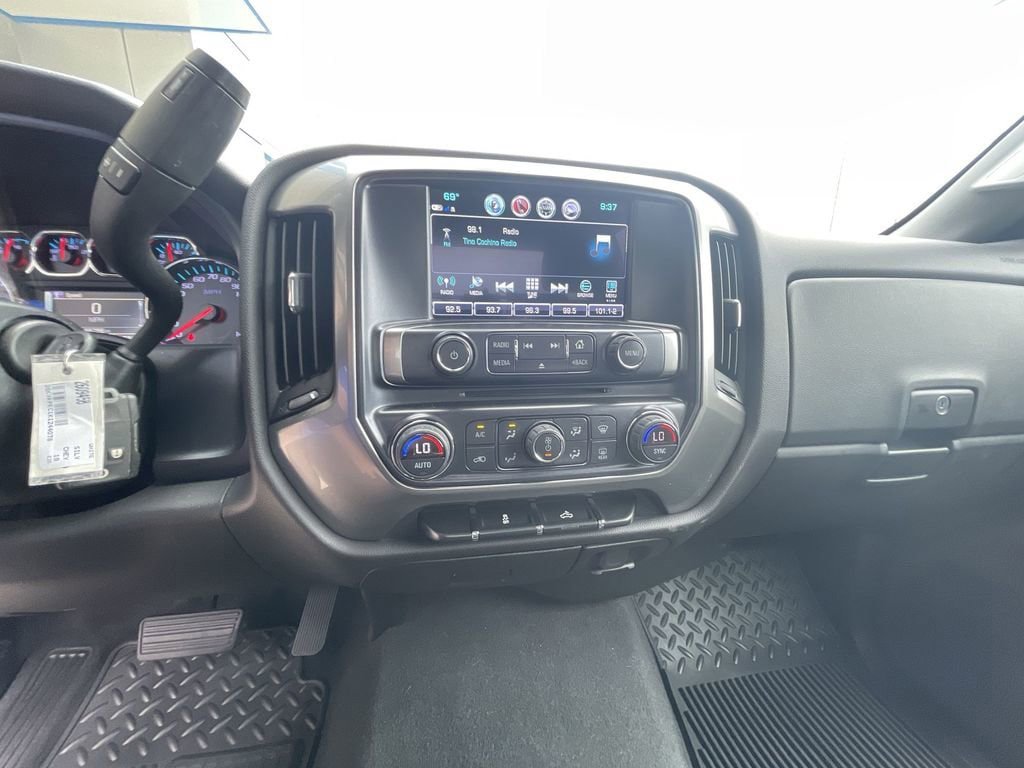 Used 2019 Chevrolet Silverado 1500 LT w/ All Star Edition AWD/4WD image 32
