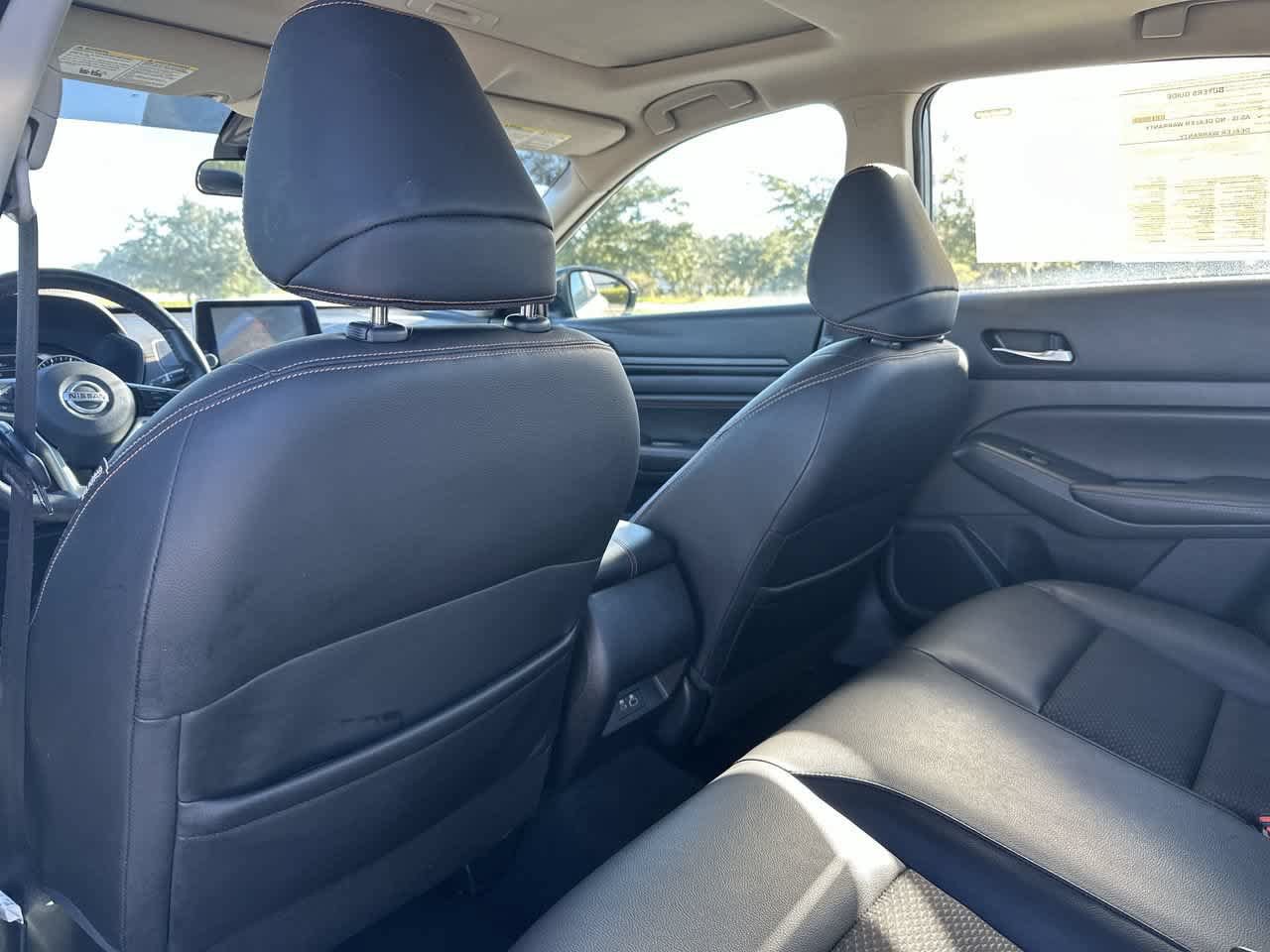 Used 2020 Nissan Altima 2.5 SR w/ Premium Package FWD image 17