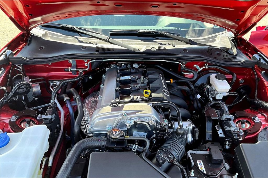 New 2026 MAZDA MX-5 Miata RF Grand Touring RWD image 10