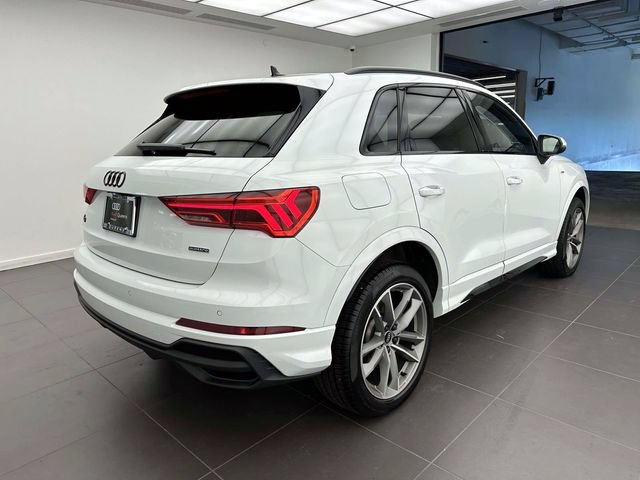 Used 2025 Audi Q3 2.0T Premium w/ Convenience Package AWD/4WD image 4