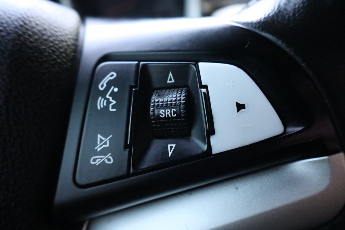 Used 2014 Chevrolet Camaro LT RWD image 26