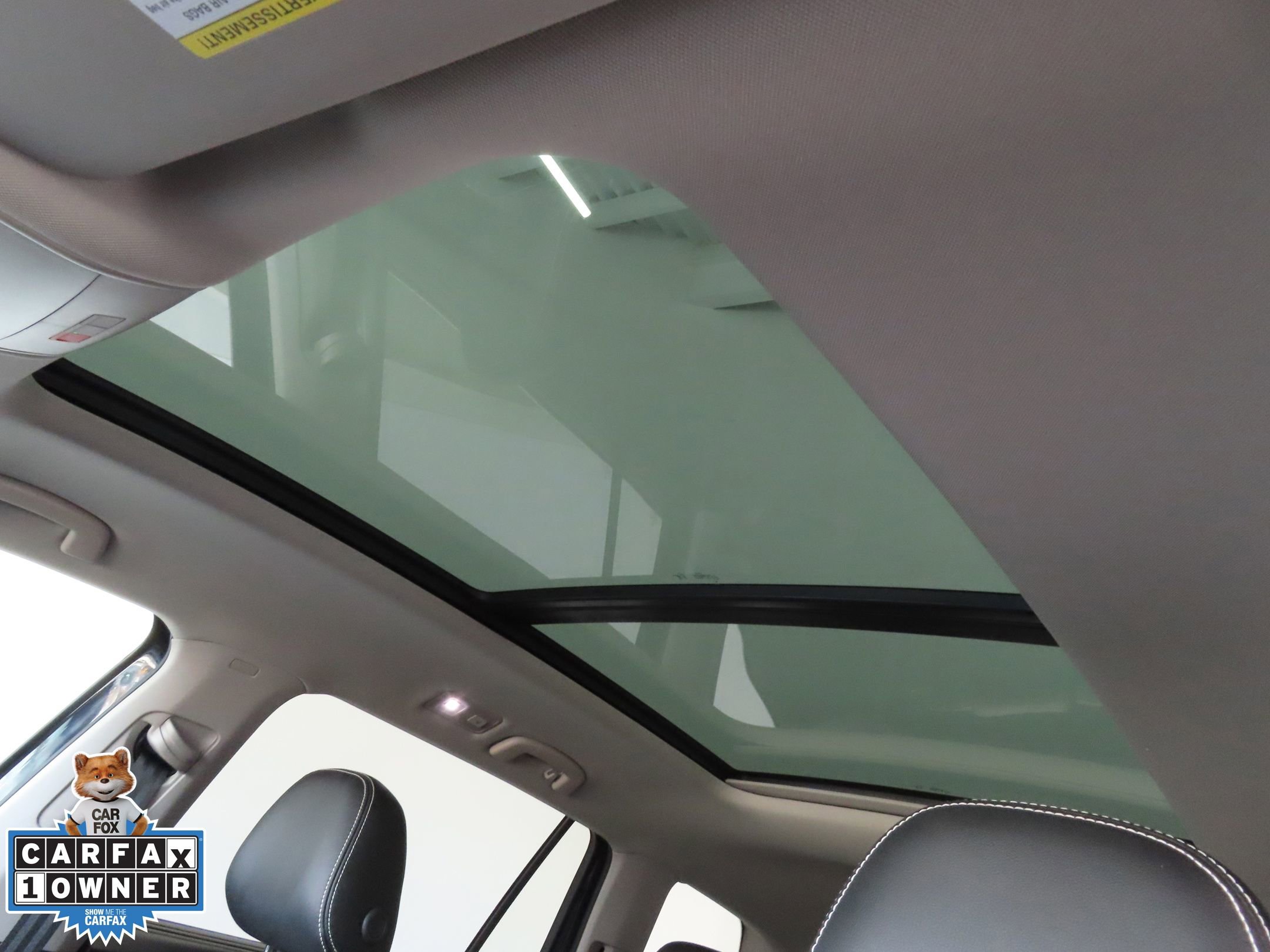 Used 2023 Volkswagen Atlas SE w/ Panoramic Sunroof Package image 22