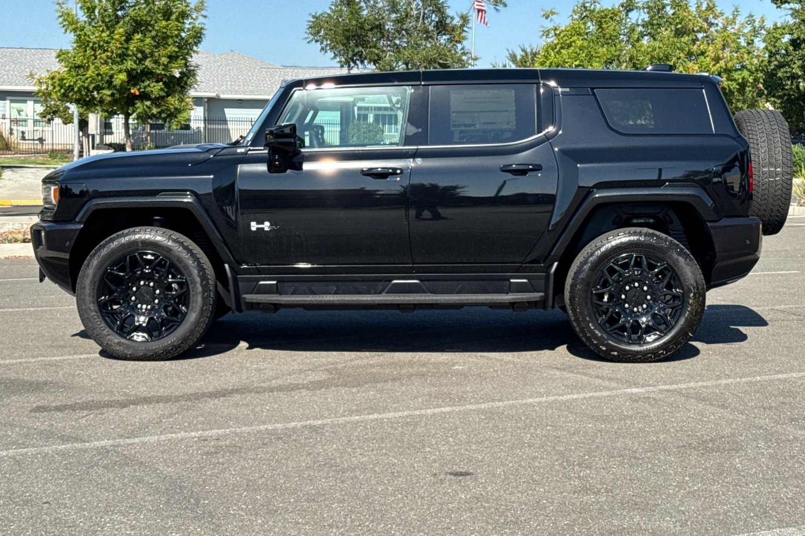 New 2026 GMC Hummer EV SUV AWD/4WD image 8