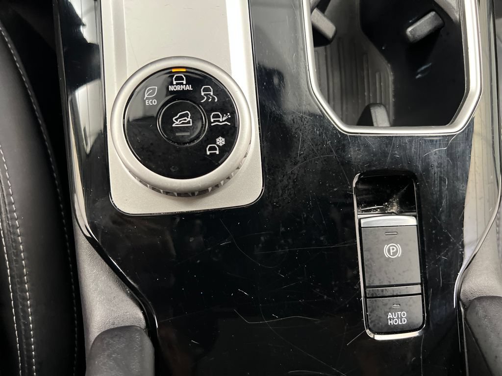Used 2025 Mitsubishi Outlander SE FWD image 58