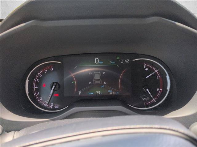 Used 2023 Toyota RAV4 LE FWD image 11