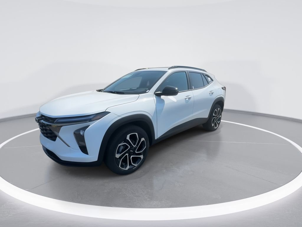 New 2026 Chevrolet Trax RS w/ Sunroof Package image 4