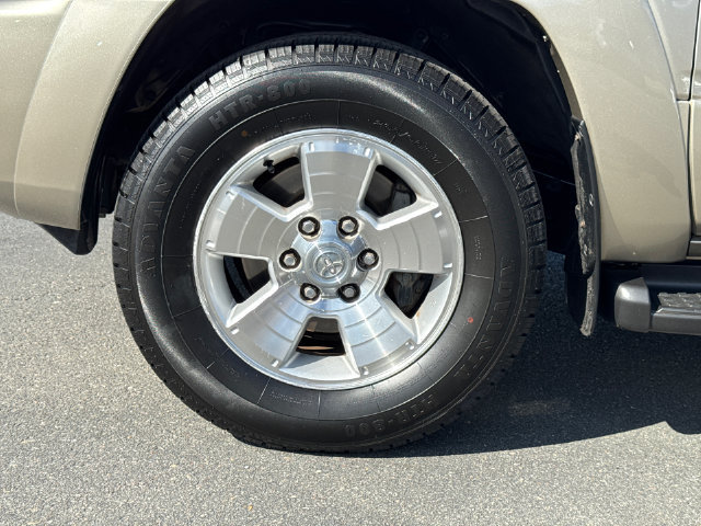 Used 2005 Toyota 4Runner Limited RWD image 6