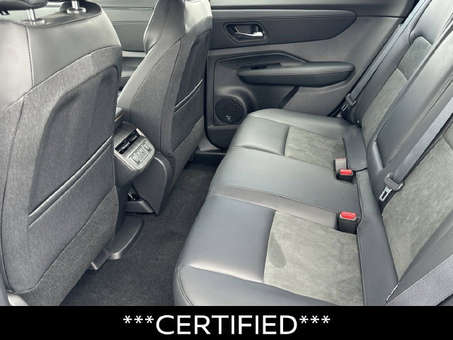 Certified 2024 Nissan Ariya AWD image 15