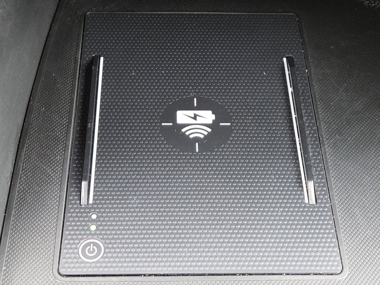 Used 2025 Honda Pilot EX-L image 8