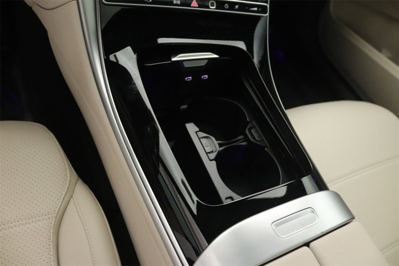 New 2025 Mercedes-Benz C 300 4MATIC Sedan image 7