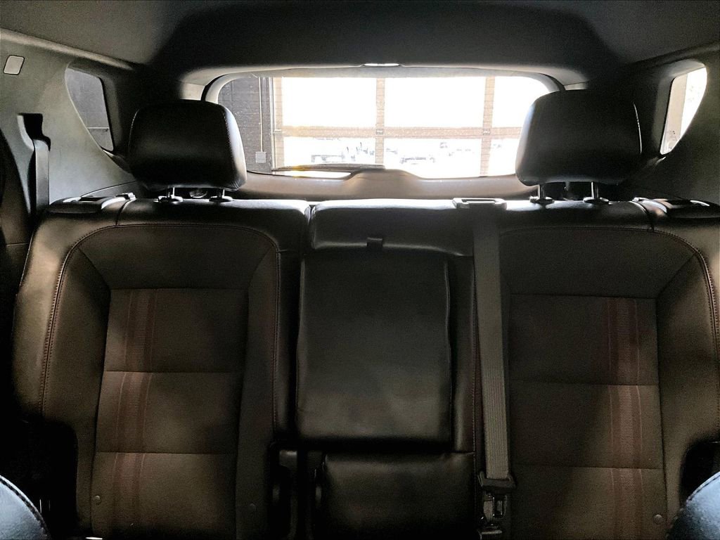 Used 2023 Chevrolet Equinox RS w/ LPO, Cargo Package image 16