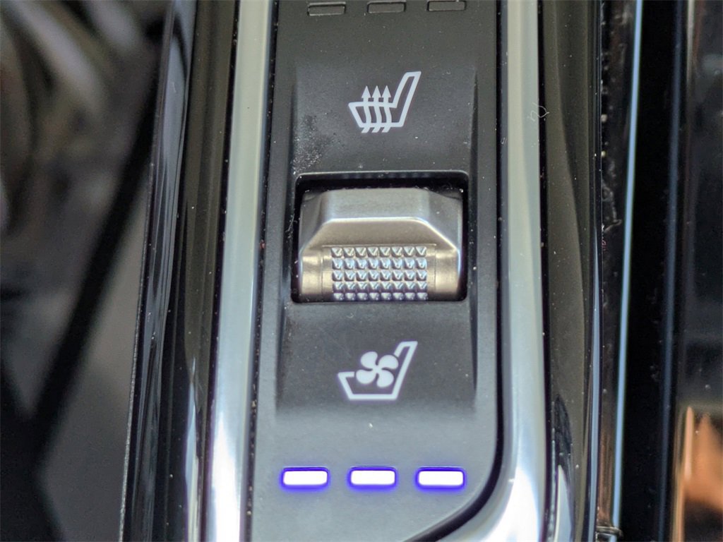 Used 2025 Kia Sorento SX Prestige image 27